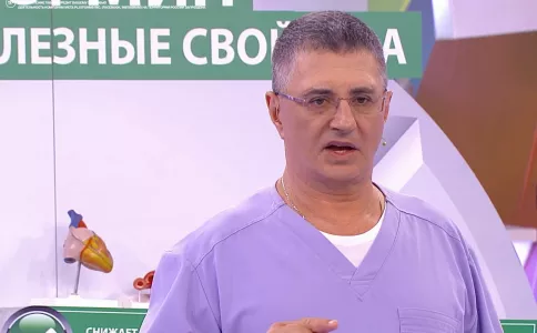 Доктор Мясников оправдал страдания мужчин при температуре 37,2: «Любим поныть»