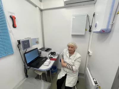 Мурманских пенсионеров приглашают на вакцинацию и диспансеризацию