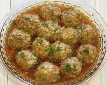 Готовим мясные тефтели с баклажанами — просто, быстро и невероятно вкусно