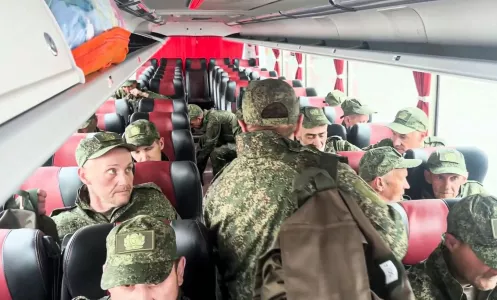 «Тут помпа не нужна»: военкор Сладков призвал не причислять возвращенных пленных россиян к героям