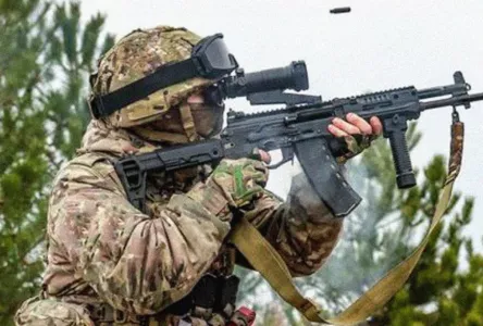 Идущие на смерть прибывают под Курщину, над двумя селами установили русские триколоры: военкоры рассказали, что творится в зоне СВО 29 мая 2025 года