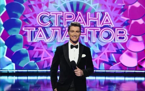 37-летний певец Алексей Воробьев подтвердил, что женат — на пальце обручальное кольцо