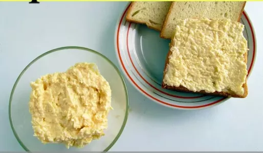 Сырный паштет из 3 ингредиентов: получается вкусно и сытно — пришлось делиться рецептом с соседками