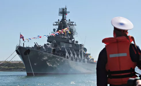 «Сколько мальчиков-матросиков погибло»: Царев сравнил атаку БПЛА по авиабазам с потоплением крейсера «Москва» — эту историю нельзя забывать