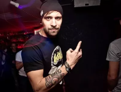 Артем Тимофеев, который может быть причастен к атаке БПЛА на российские аэродромы, сбежал из России вместе с супругой