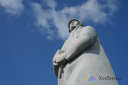 Памятник Защитникам Советского Заполярья в Мурманске реставрируют, сохраняя его исторический облик