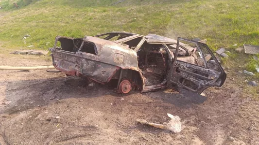 Две машины сгорели в Мурманской области за прошедшие сутки