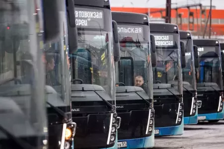Общественный транспорт в Апатитах изменил маршруты движения на месяц