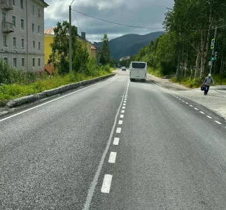 Стоянку на Ломоносова в Мурманске запретят с июля