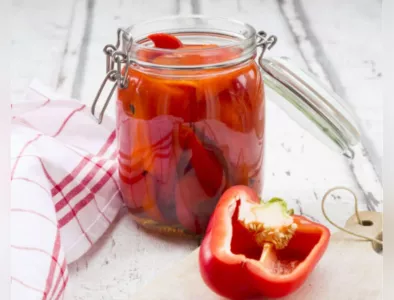 Каждые 5 дней готовлю эту закуску из запечённого перца: подаю к мясу, рису и пасте — съедается моментально