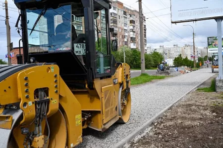 Ремонт улицы Полярные Зори в Мурманске завершили почти наполовину