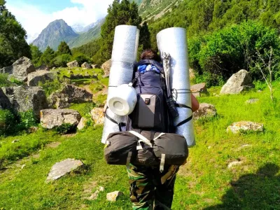 Хотели сделать крутые фотки — попали в «ловушку»: Фотосессия в горах Крыма едва не стоила туристам жизни