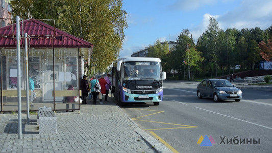 Несколько автобусных рейсов между Мурманском и Снежногорском отменили из-за нехватки водителей
