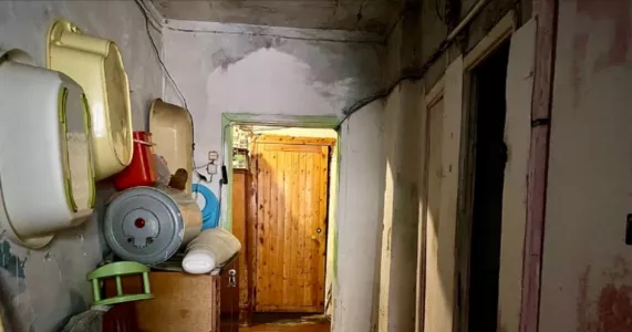Многие о них знают, но жить боятся: житель коммуналки честно рассказал о жизни в ней — не для слабонервных