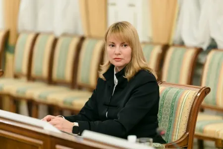 Вице-губернатор Алла Истомина покидает правительство Мурманской области