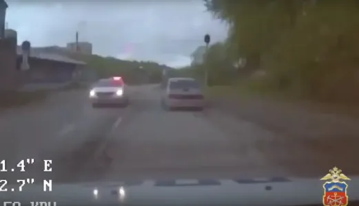 В Мурманске автоинспекторы прострелили колёса нарушителю во время погони