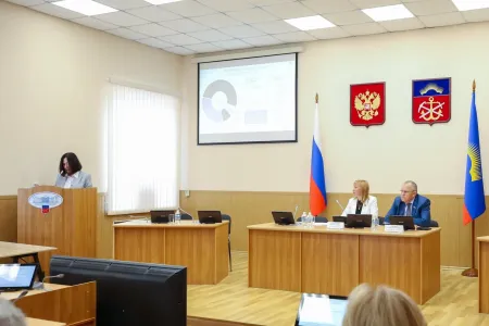 Депутаты Мурманской области подвели итоги исполнения бюджета прошлого года