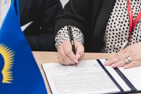 Два крупных соглашения заключила Мурманская область на ПМЭФ