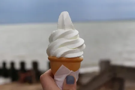 Опасное лакомство — почему любителям мороженого может грозить инсульт