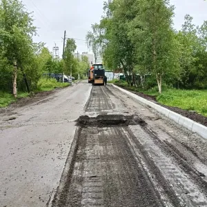 Ремонт трех дорог в Оленегорске завершен на 70%