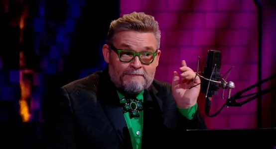 Экс-ведущий «Модного приговора» Александр Васильев планирует вернуться на российское ТВ после завершения СВО: «Будем раны зализывать»
