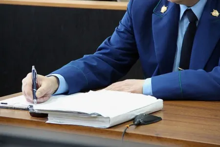 В Мурманске подростки предстанут перед судом за наркопреступления