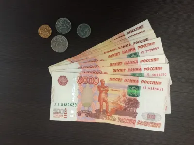 Шесть крупнейших банков России снизили ставки по ипотеке, но аналитики по-прежнему недовольны «неподъёмной» долговой нагрузкой