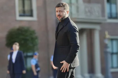 Зеленский сильно изменился: профайлер расшифровал странные жесты президента Украины на саммите НАТО — «Он обречен. Поднимается на плаху»