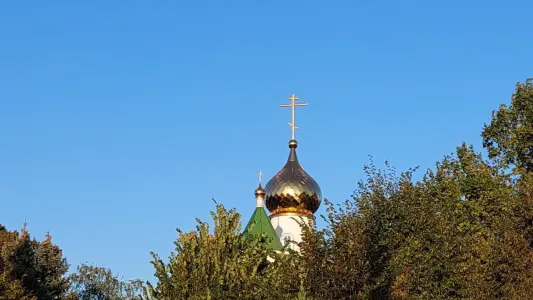 Почему верующие бывают злыми — отвечает батюшка: что не так с «сердитыми» бабушками в храмах