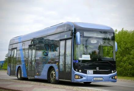 Первый за полярным кругом: в Мурманской области начали тестировать электробус
