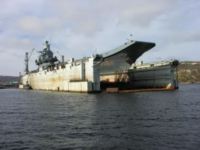 В Мурманской области ввели режим ЧС из-за работ по поднятию огромного затонувшего дока ПД-50