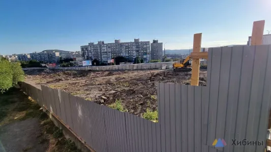 В Мурманске на Старостина возобновили строительство ФОКа спустя 9 месяцев