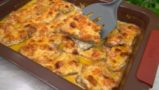 Беру килограмм свинины и готовлю мясо «по-российски» — отличная замена мясу «по-французски» — вкусно, просто и сытно