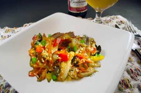 Теплый салат с баклажанами за 15 минут: на вкус как с грибами, но без них