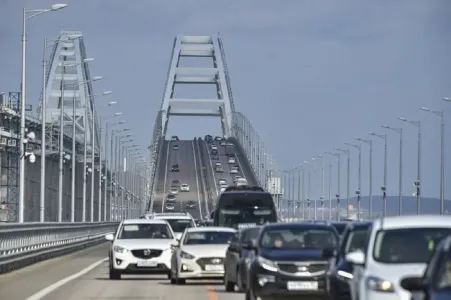 Крымский мост все еще под угрозой: озвучены 4 ключевых правила — что делать, если вы на мосту, а в этот момент объявили ЧП