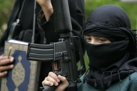 В списке террористов и экстремистов оказался 14-летний подросток: пару недель назад он оформил свой первый паспорт