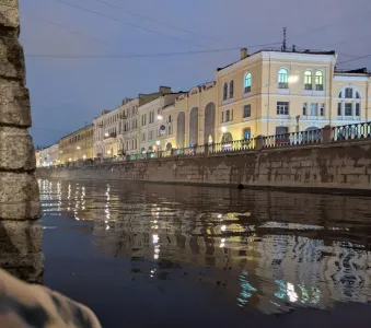 «В России я чувствую себя в безопасности»: американский блогер был восхищен прогулкой по Санкт-Петербургу — что впечатлило американца больше всего