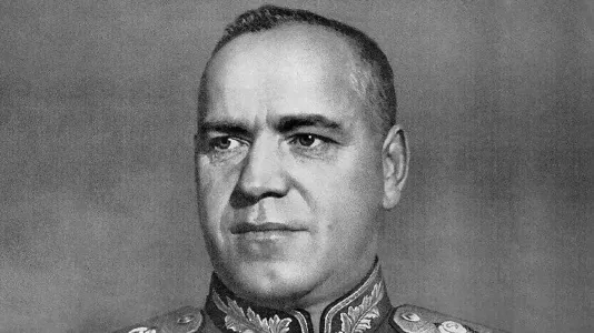 Настоящее отчество Георгия Жукова: почему в Советском Союзе никто его не знал