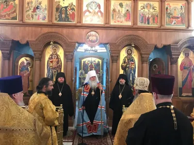Подражание апостолу Петру или банальное отличие от крестьянства: зачем русские священники отращивают длинные волосы