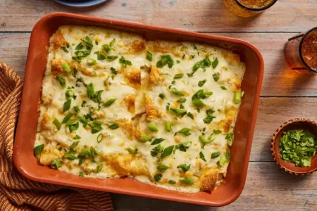 Кабачковая запеканка с сыром под румяной корочкой: получается объедение даже без мяса — сразу «разлетится» по тарелкам