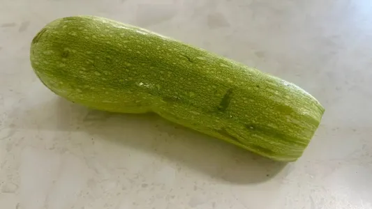 Вкусные жареные кабачки с хрустящей корочкой: вся хитрость в предварительном мариновании