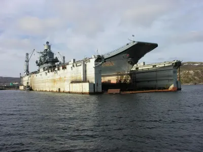 Поднятие огромного затонувшего дока ПД-50 в Мурманской области будет проходить в несколько этапов