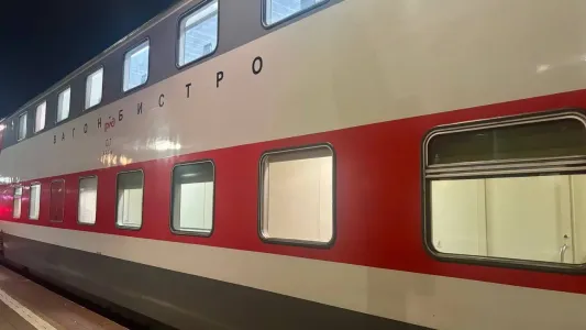 Россиянка ловко ответила на вопрос об обмене полками в поезде РЖД: вот что сказала туристка — проводник лишь поддержал