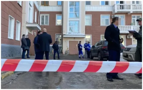 «Буду с вами и после смерти»: миллионер впал в депрессию и решил уйти из жизни, но перед этим зарезал жену и сыновей