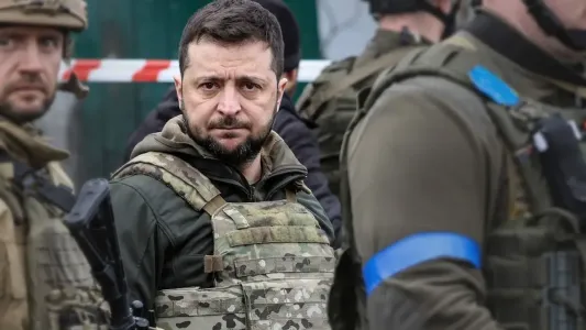 Британский аналитик Меркурис сообщил, что в Киеве приступили к подготовке эвакуации Владимира Зеленского