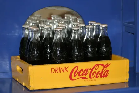 Трамп рассказал об обновлении популярного напитка: Coca-Cola меняет рецепт по требованию президента