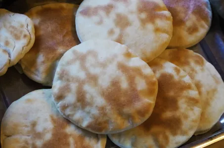 Вкуснятина из того, что есть дома: лавашные пирожки с пюре — пальчики оближут все