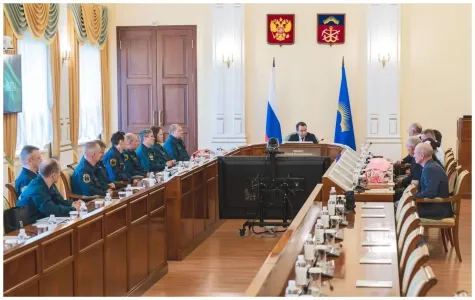 В Мурманской области наградили спасателей, участвовавших в операциях в Хибинах и Ловозерских тундрах