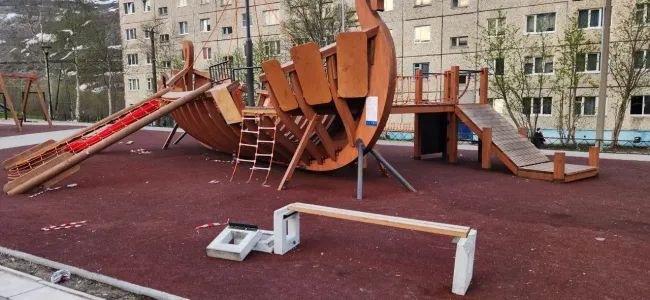 В Кировске Мурманской области при строительстве сквера похитили 20 млн рублей