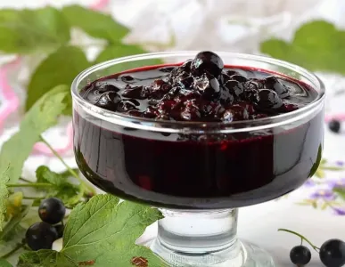 Смородина в собственном пюре — не варенье, а взрыв вкуса: мало сахара и без варки — готовим на зиму